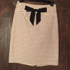 F21 🎀Bow Pencil Skirt🎀